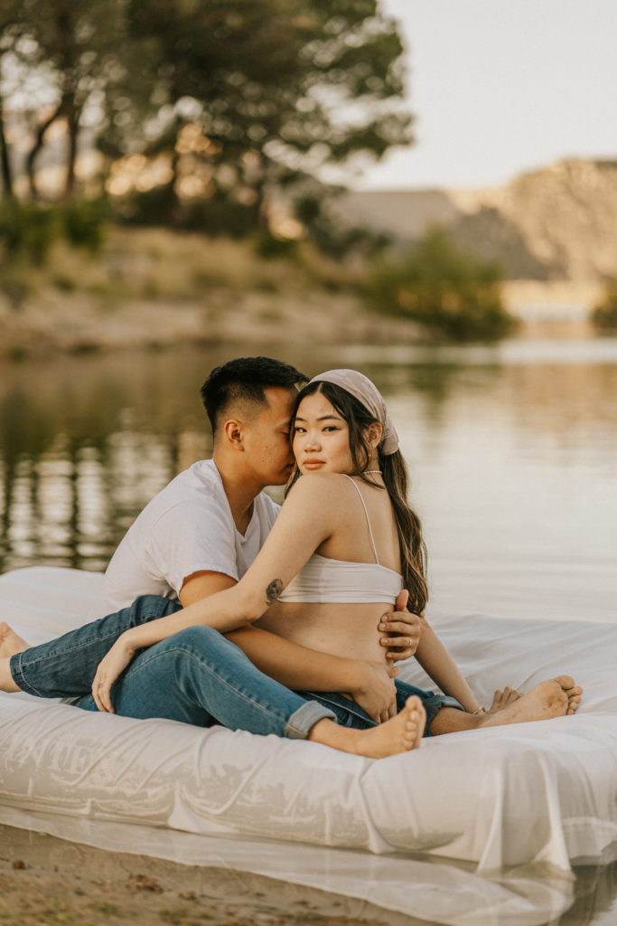 Southern California Maternity Session at Lake Poway in San Diego, CA.